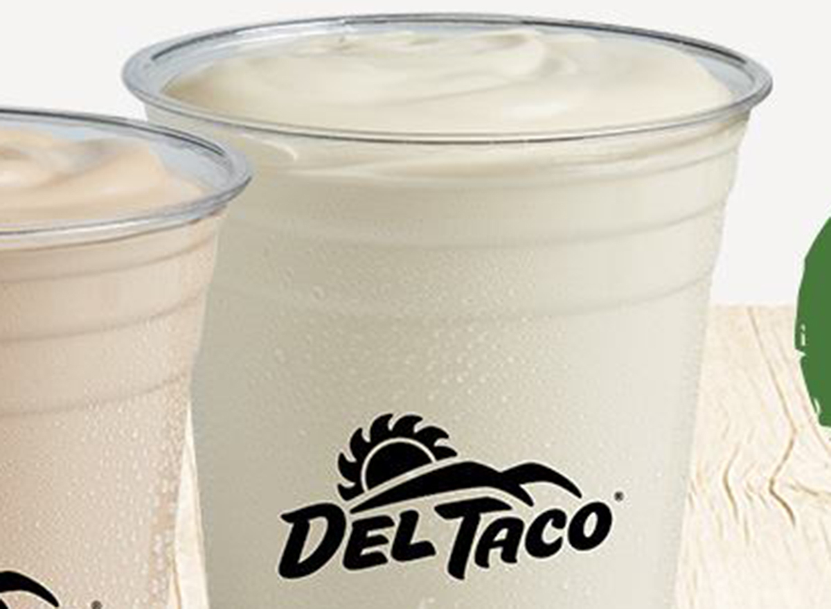 del taco vanilla milkshake