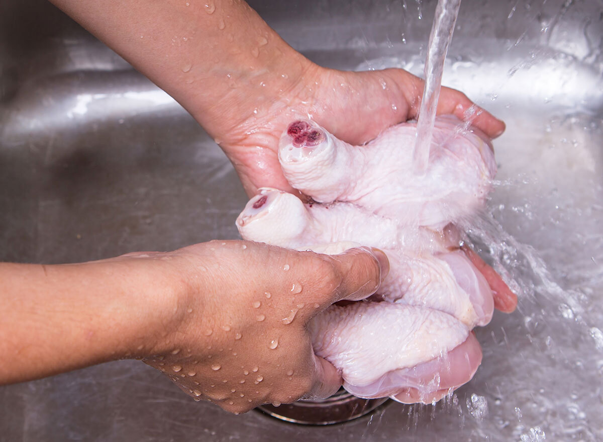 cleaning chicken