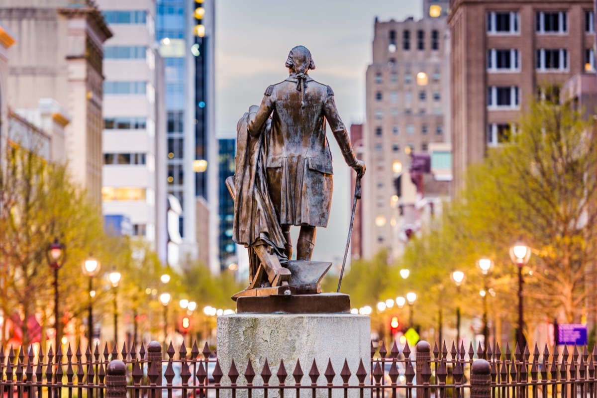 Raleigh NC Capitol statue of George Washington