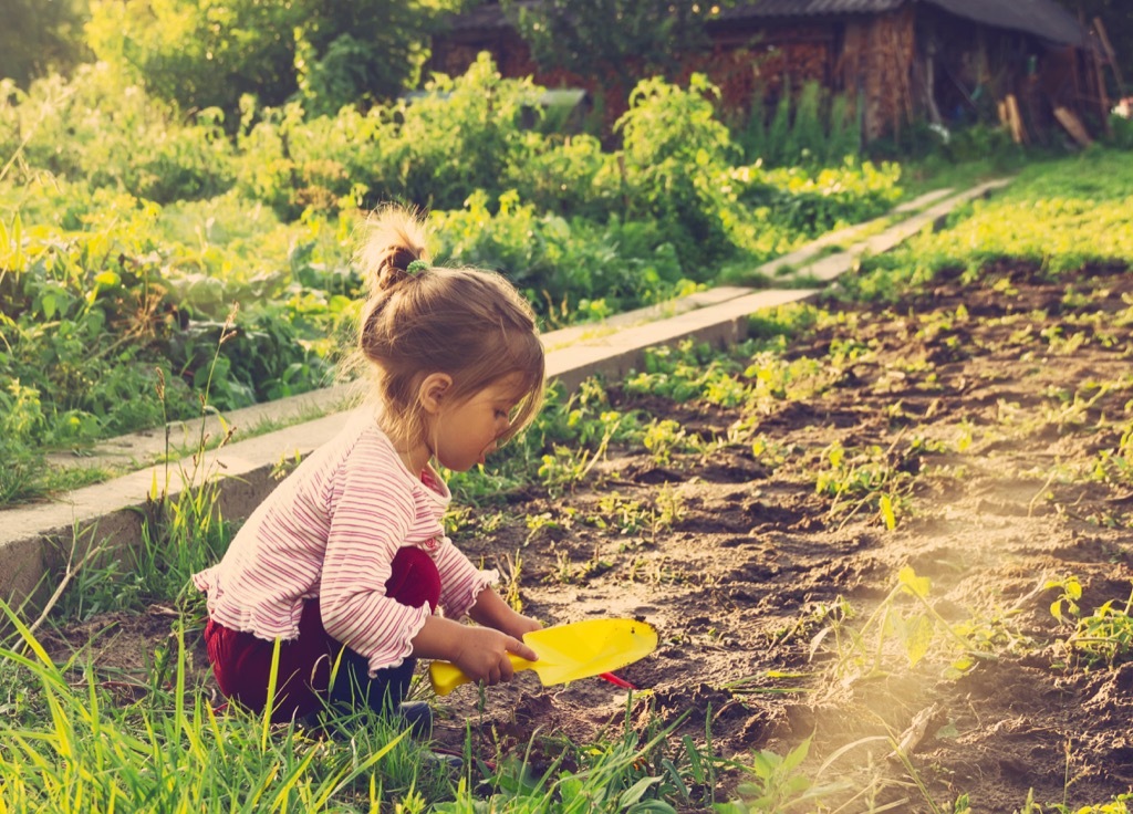 little girl playing outside Moms Should Never Say