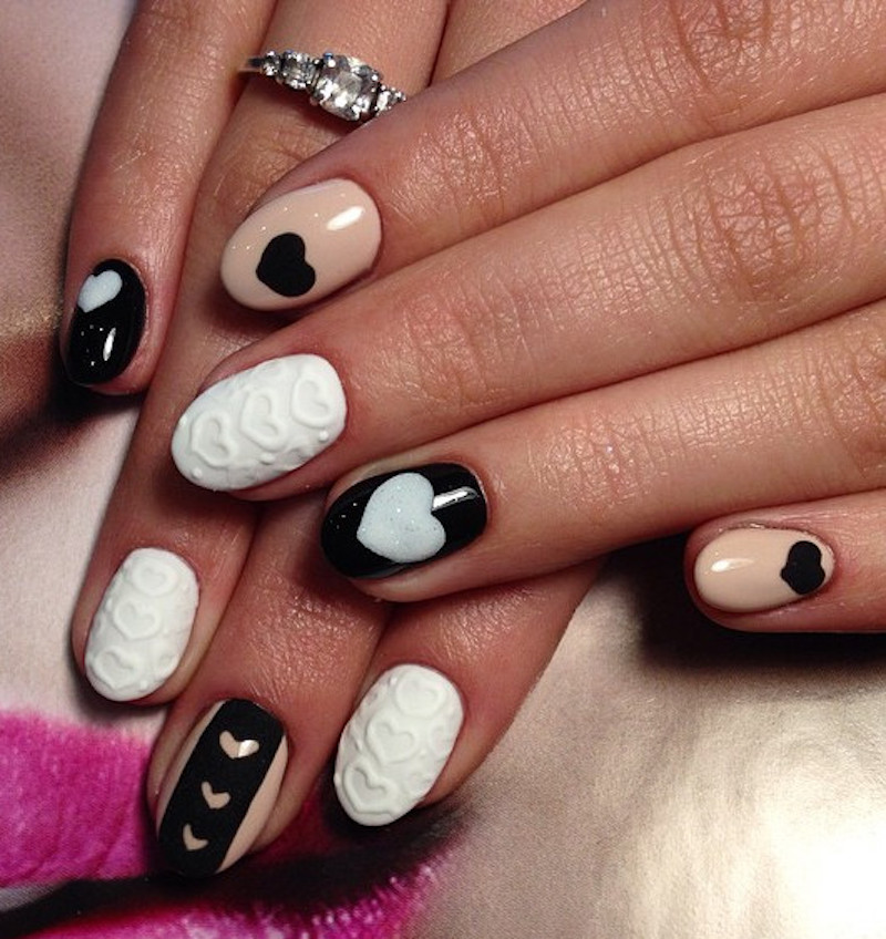 15_So-Pretty_Nail_Art_Designs_for_Valentine's_Day_7