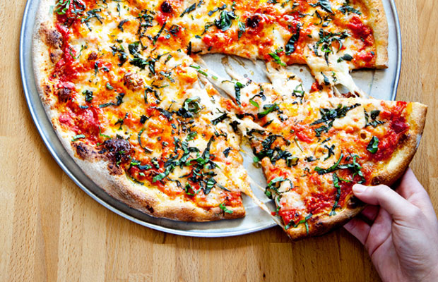 17 Tasty & Healthy Pizzas You're Missing Out On 1