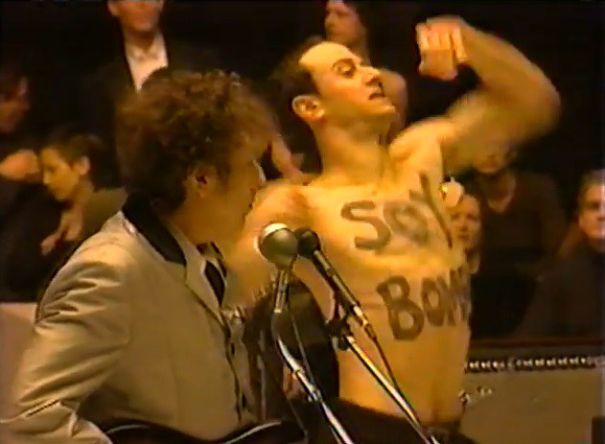 bob dylan performing alongside soy bomb dancer at the grammys