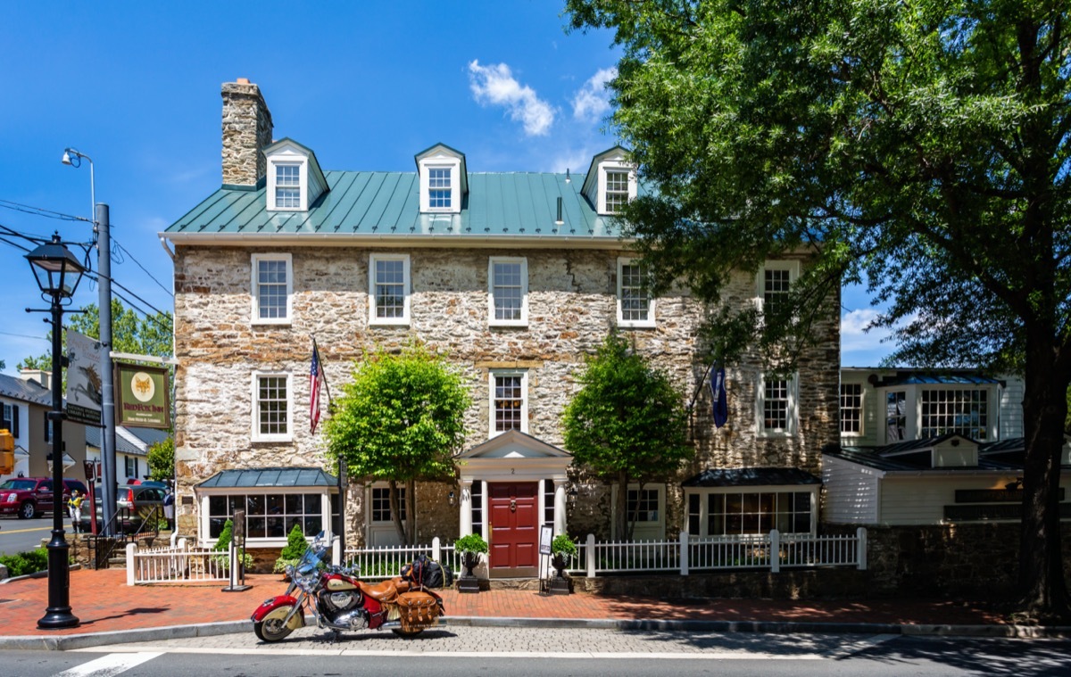 antiquated tavern in middleburg va