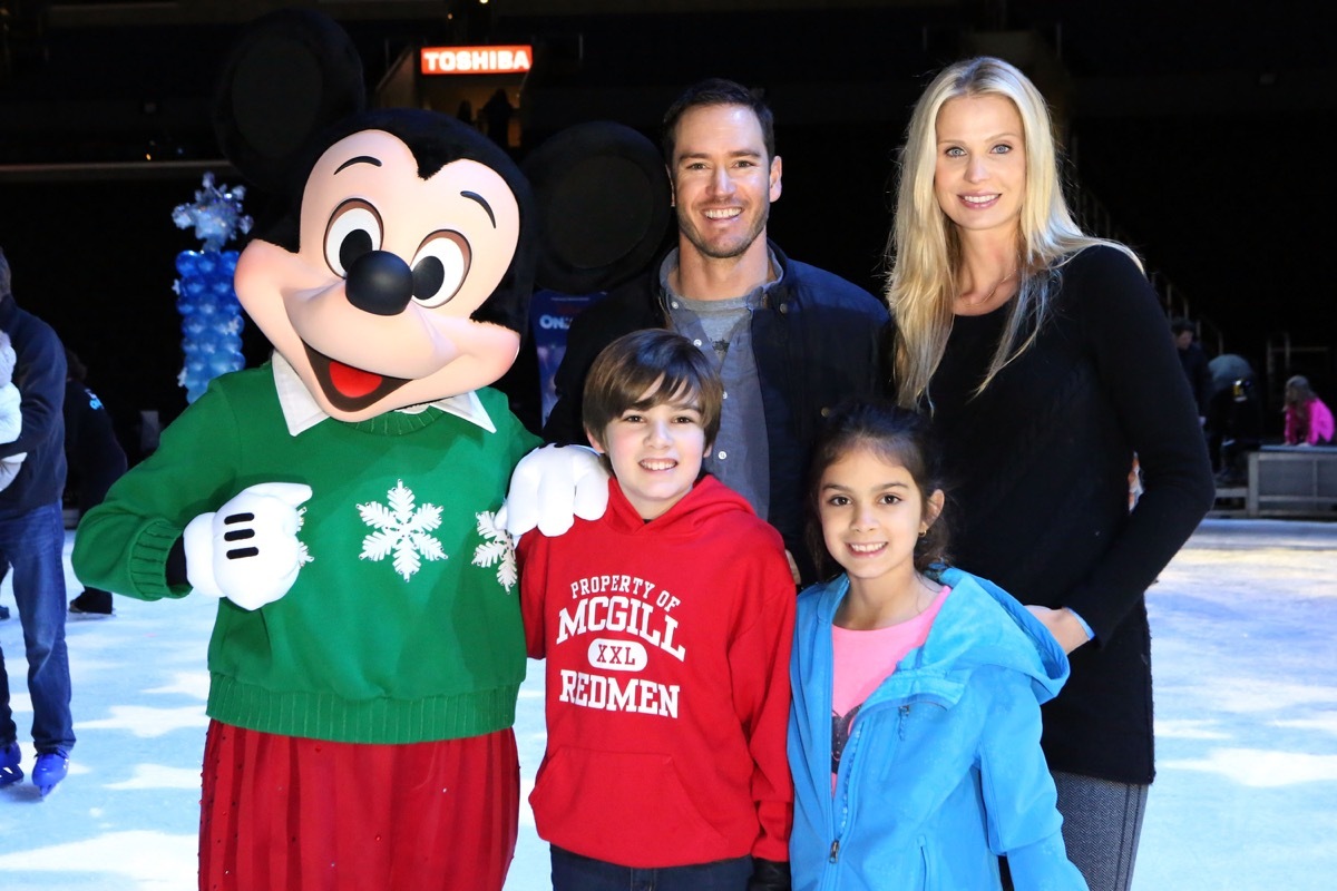 Mark-Paul Gosselaar and family