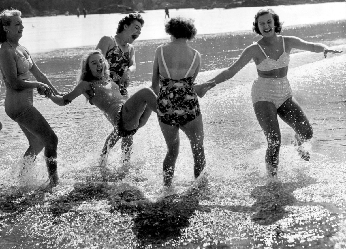 Vacation in the 1950s at the Beach Old Photos of Grandparents