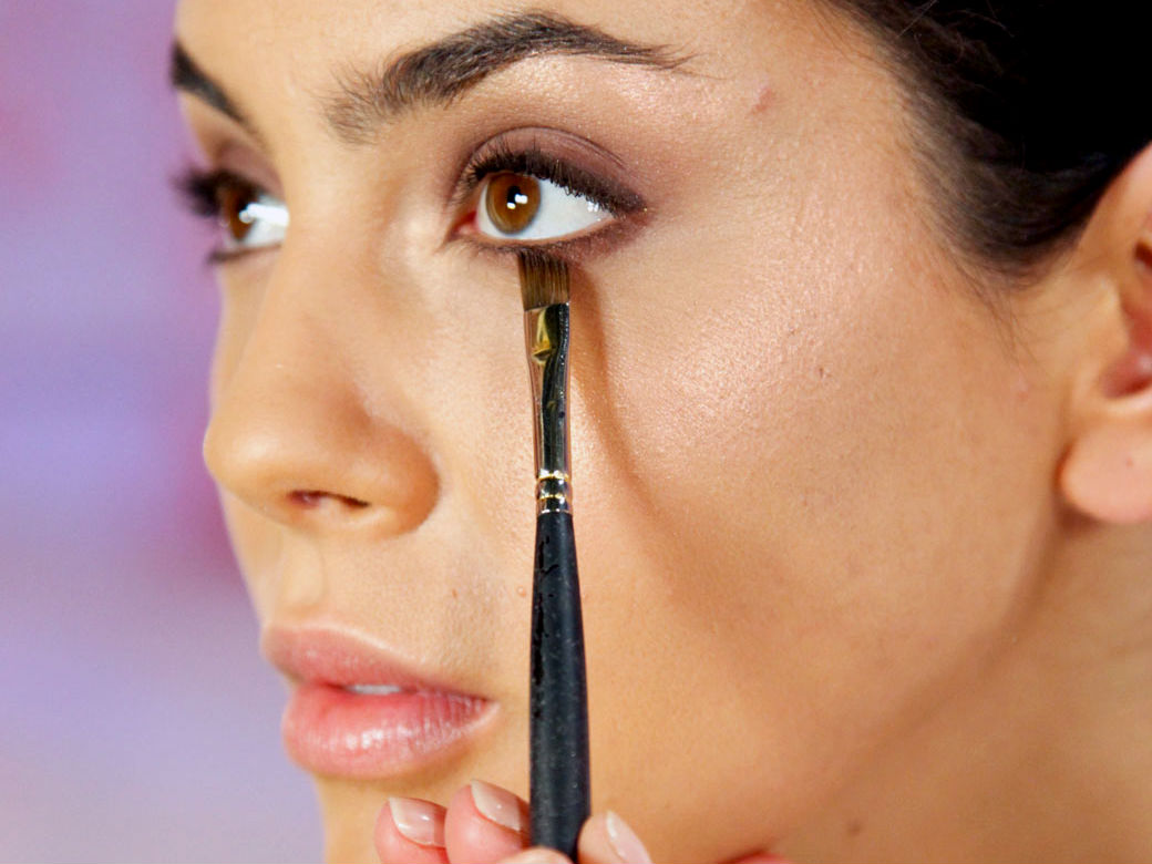 Tips and Tricks of Under Eye Makeup