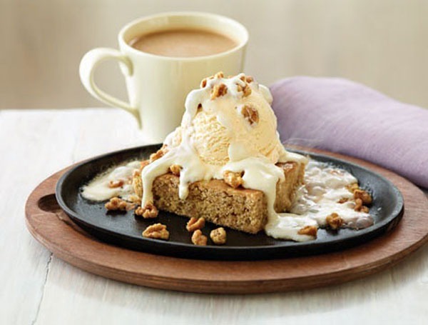 Applebees Butter Pecan Blondie