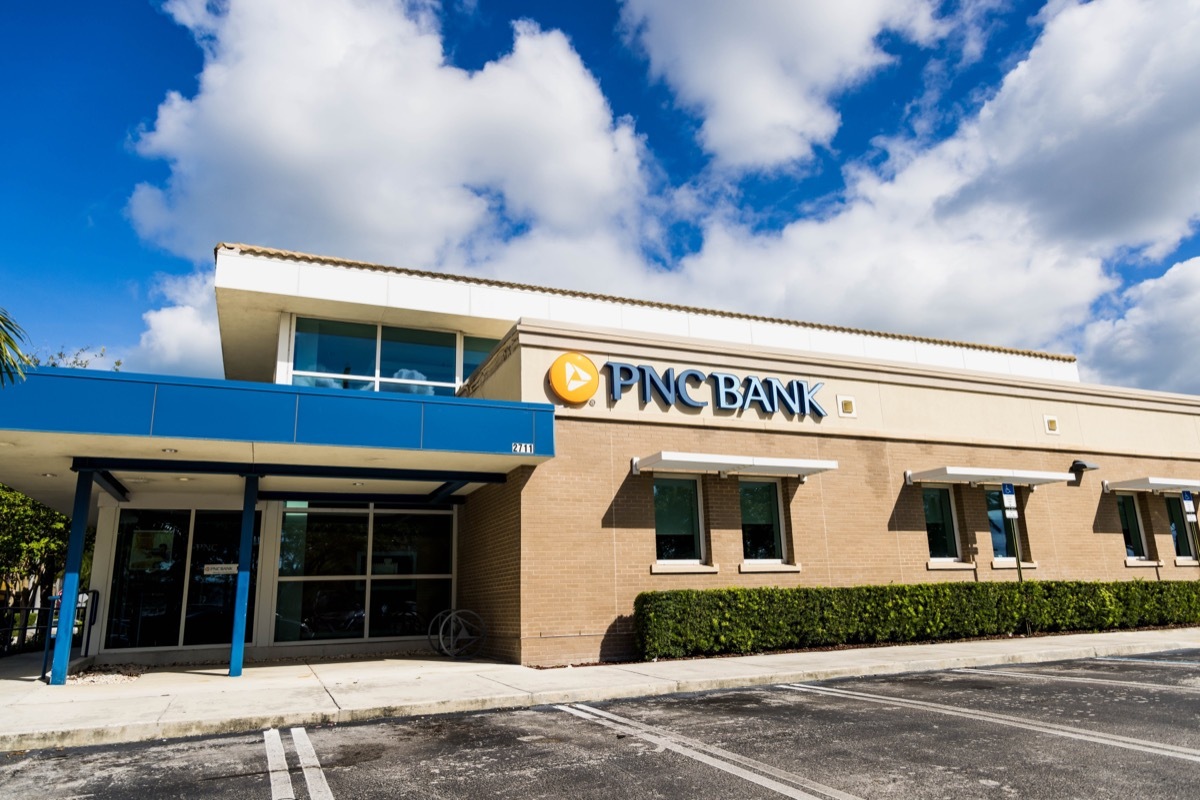 pnc bank location