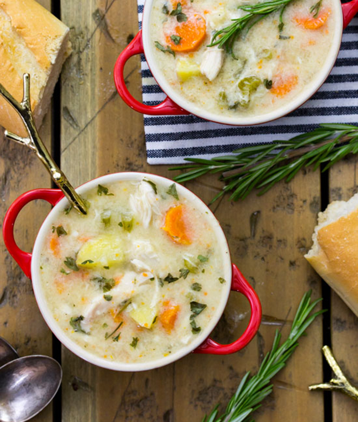 Slow cooker turkey soup