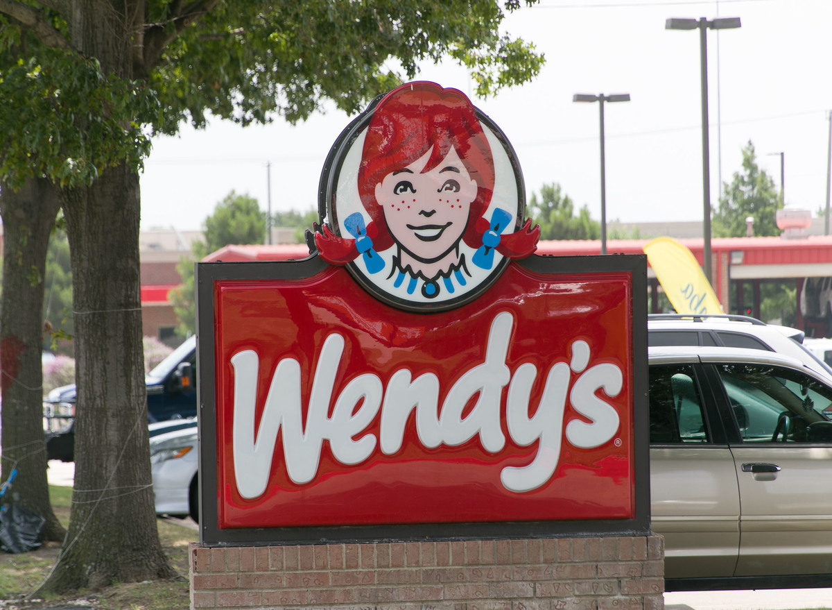 Wendy's sign