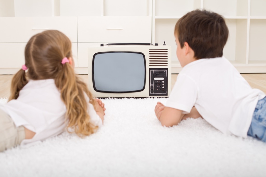 kids watching tv