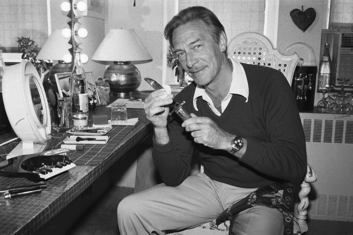 Christopher Plummer Cleaning Dagger backstage for Othello