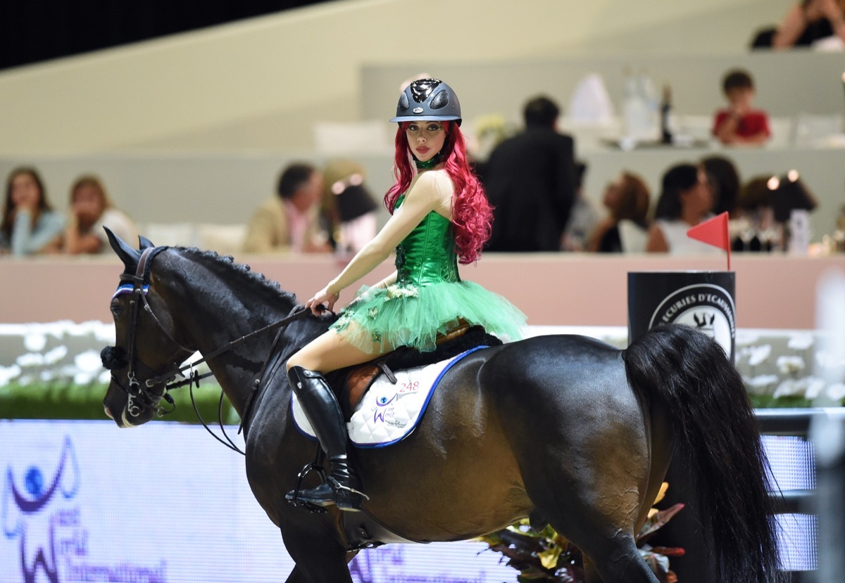 Hannah Selleck equestrian competition dressed as Poison Ivy