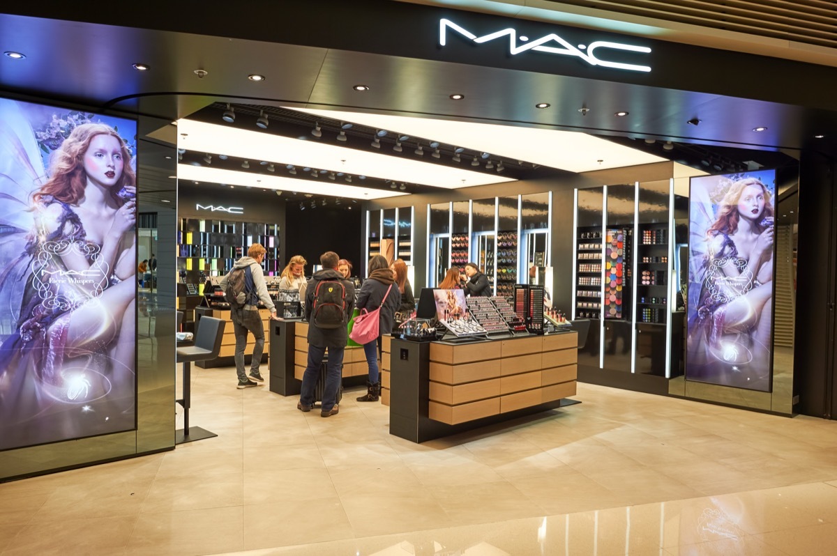 A Mac Cosmetics Store Where People Are Buying Makeup {Discounts For Old Items}