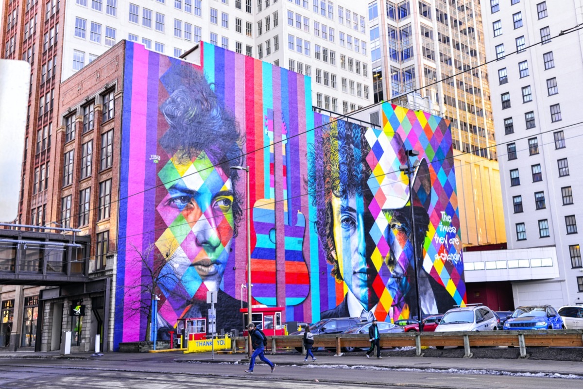 bob dylan mural in minneapolis minnesota