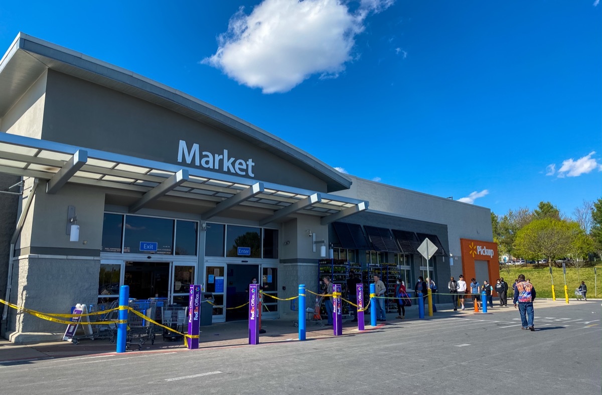 line outside walmart store