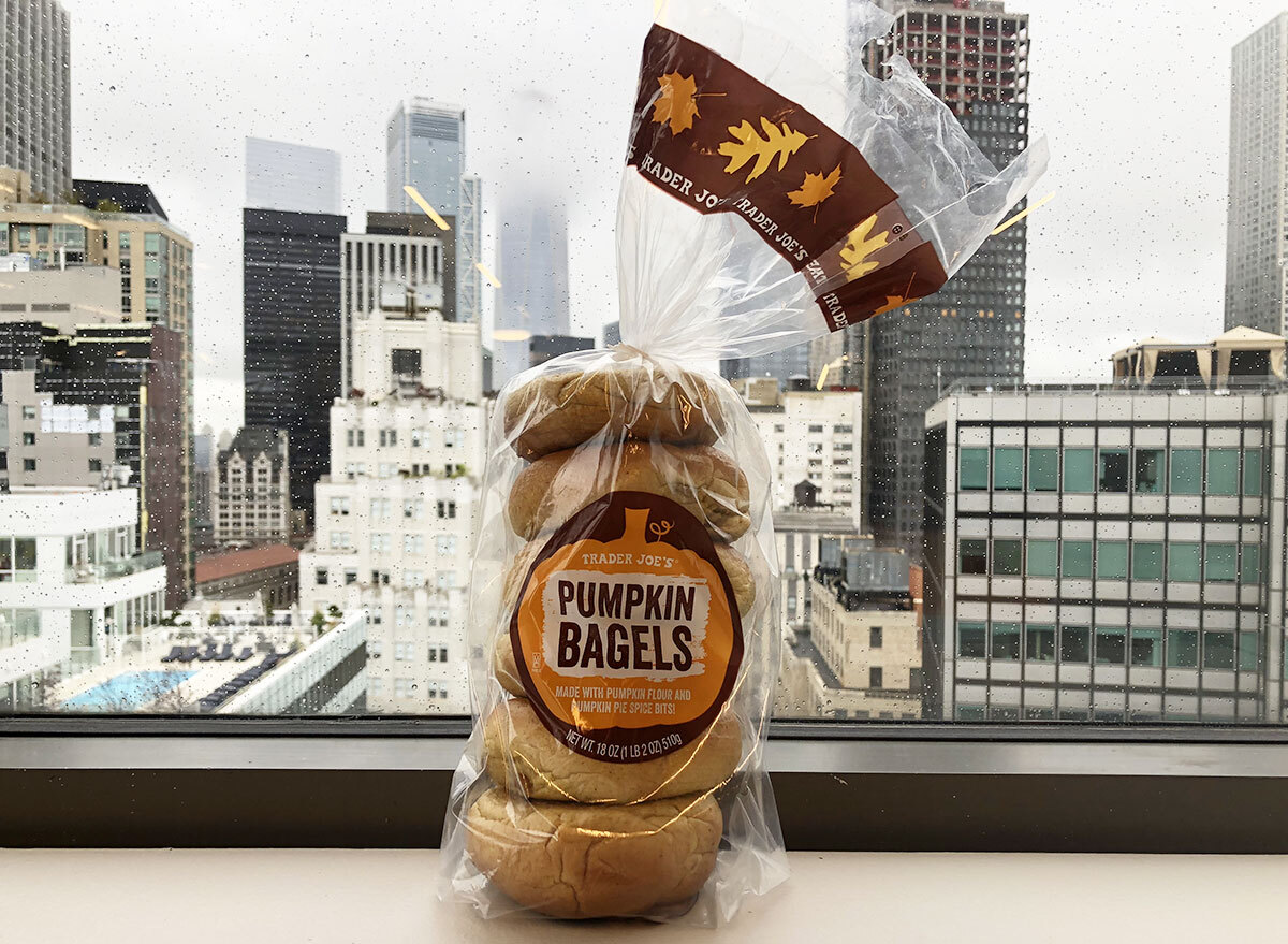 trader joes pumpkin bagels