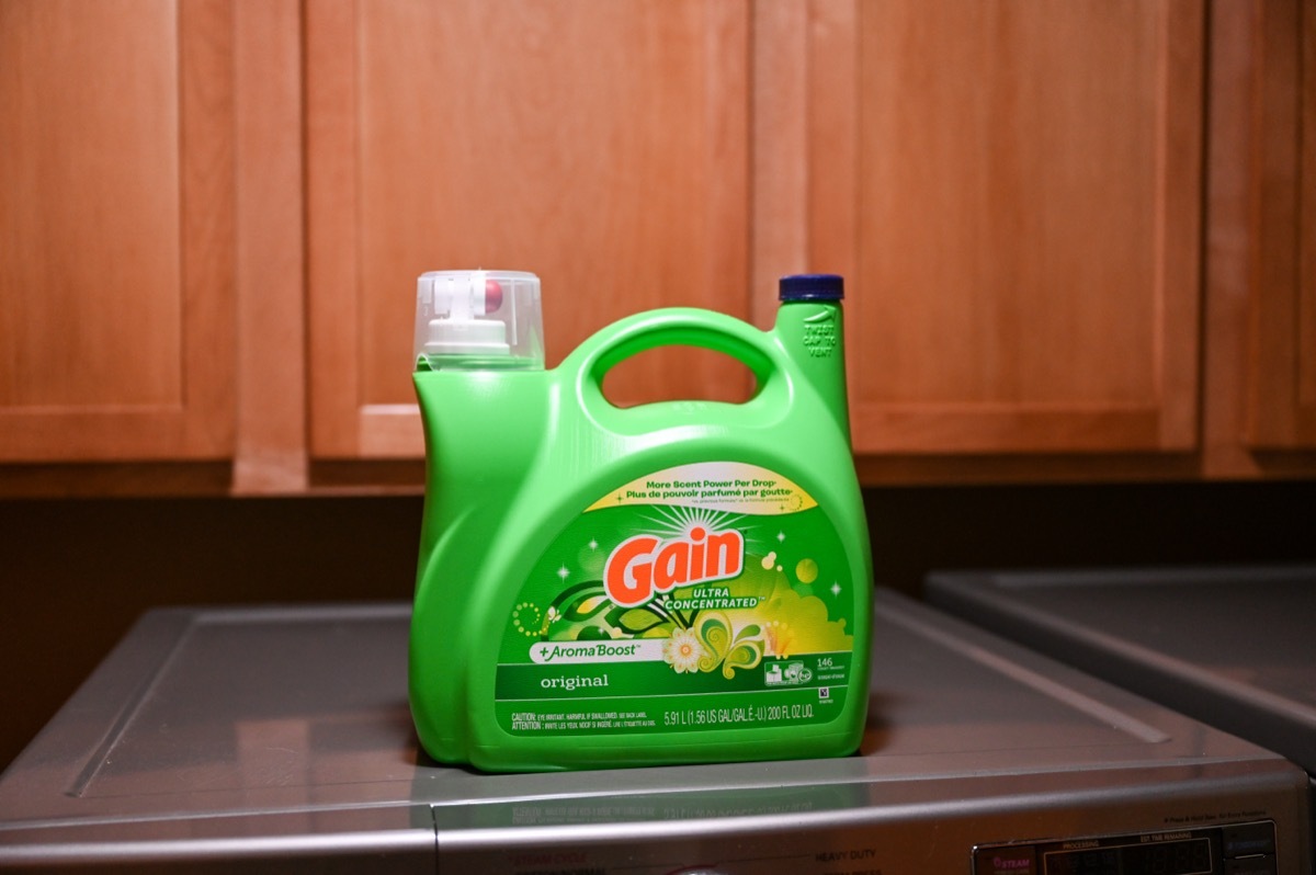 gain laundry detergent