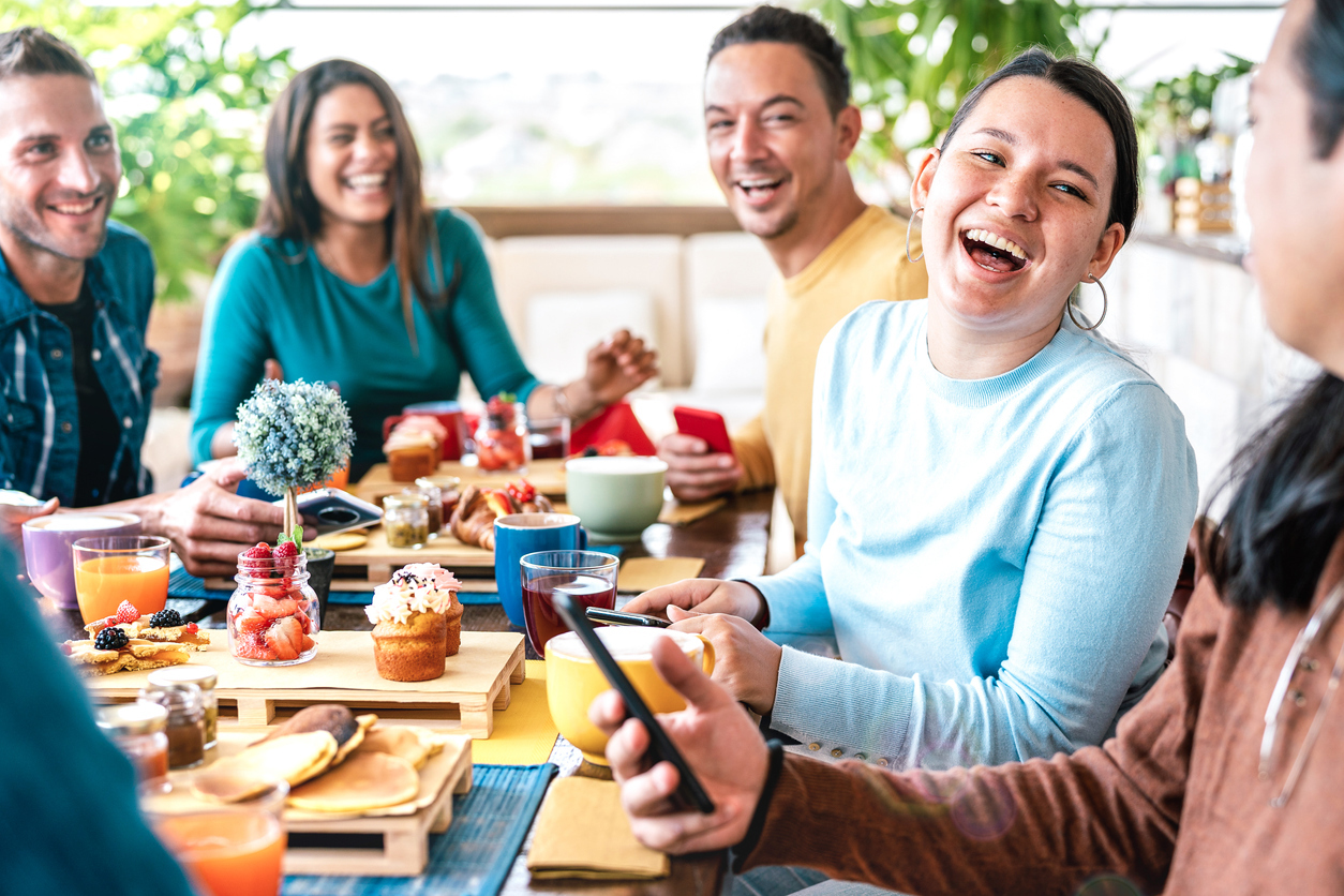 group of friends eating brunch together