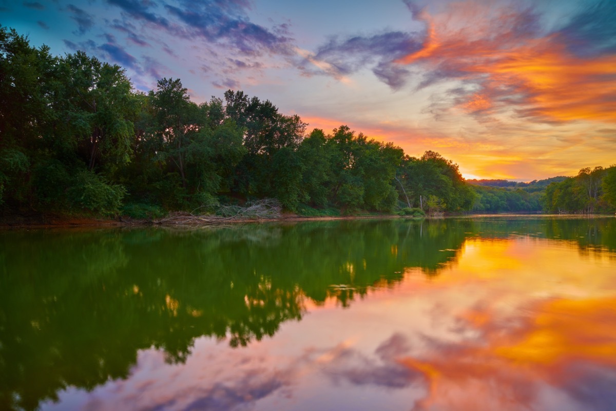 landscape photo of Frankfort, Kentucky at sunrise