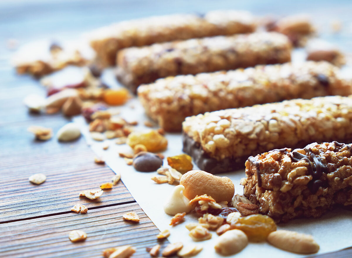 Protein nut bar