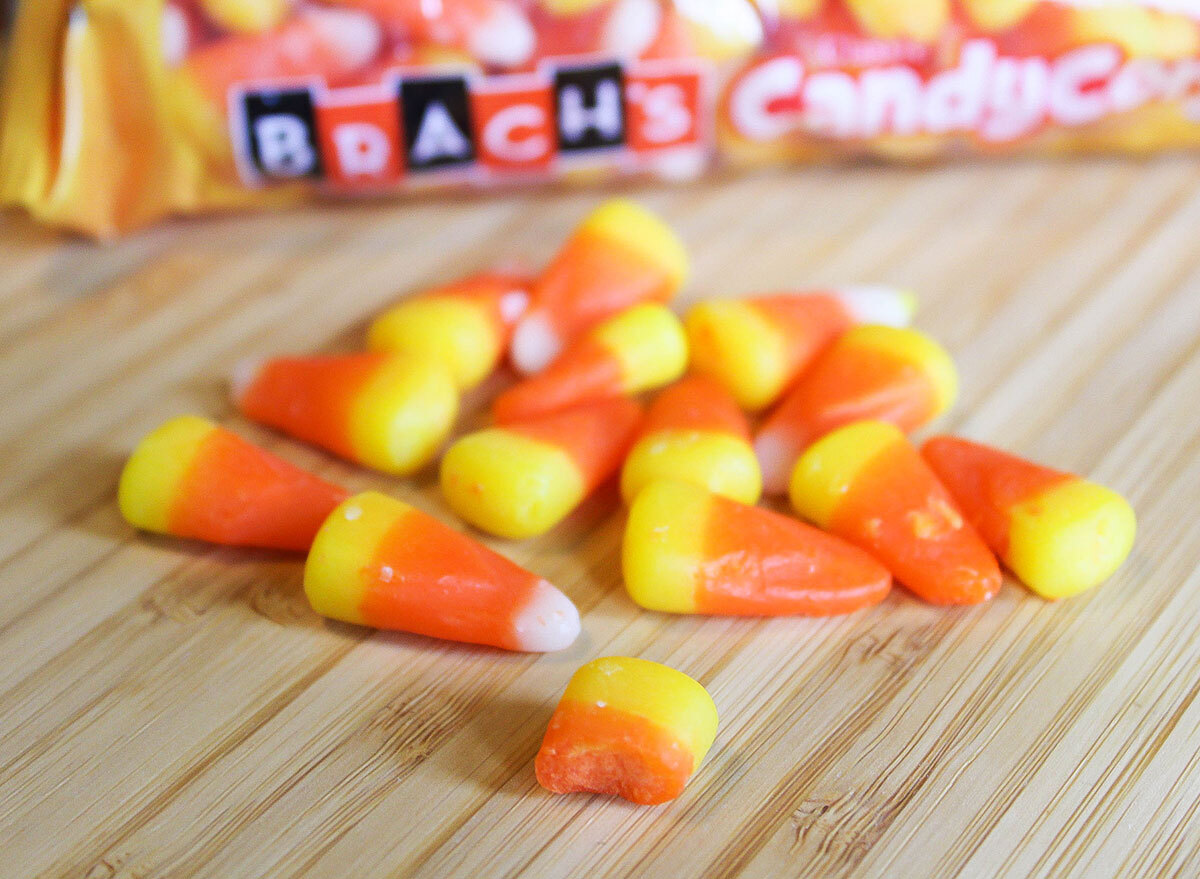 candy corn halloween candy 100 calories