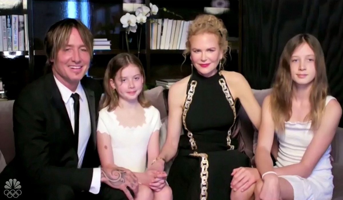 Nicole Kidman, Keith Urban, and daughters at the 2021 Golden Globes