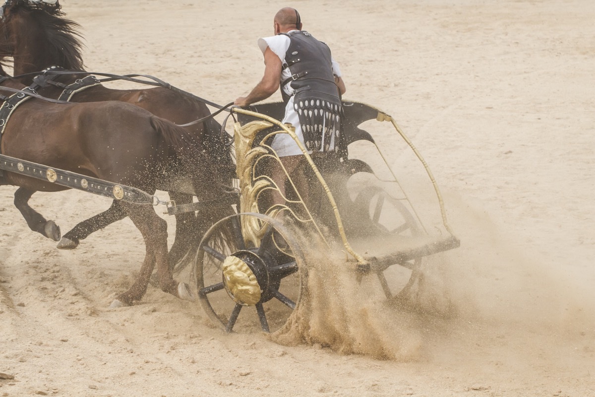 roman chariot racing with horses, ancient roman facts