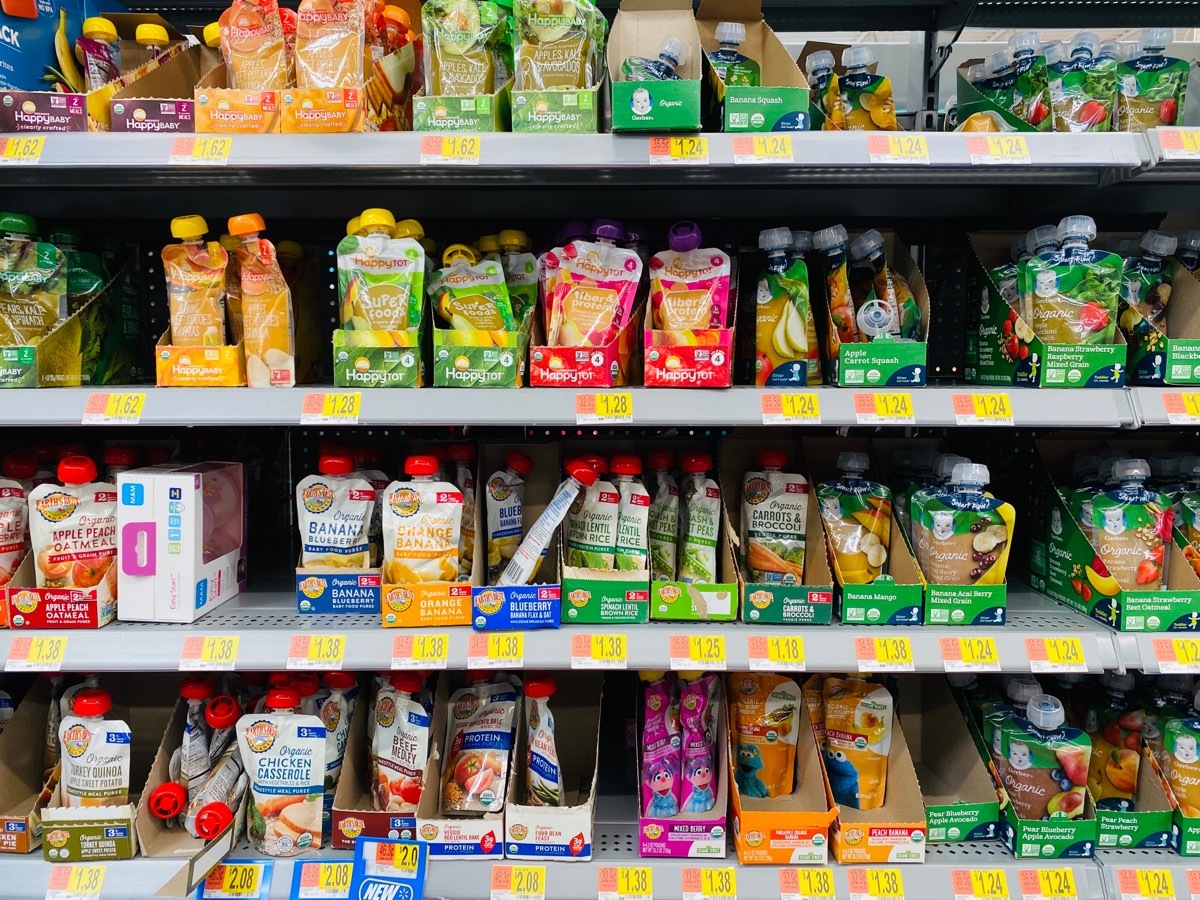 San Jose, CA - Augusut 19, 2020: Baby pouches of solid food on the store shelf.￼