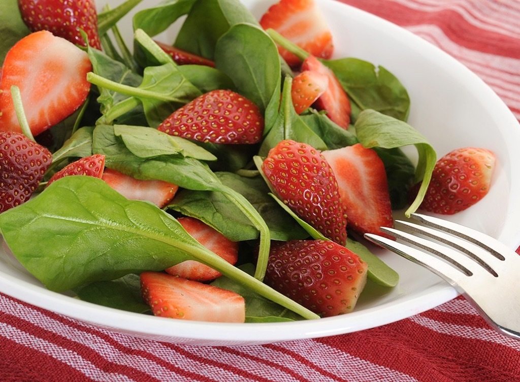 Spinach in salad Lower Blood Pressure