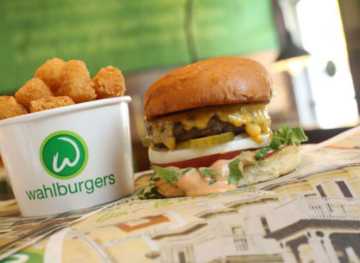 wahlburgers